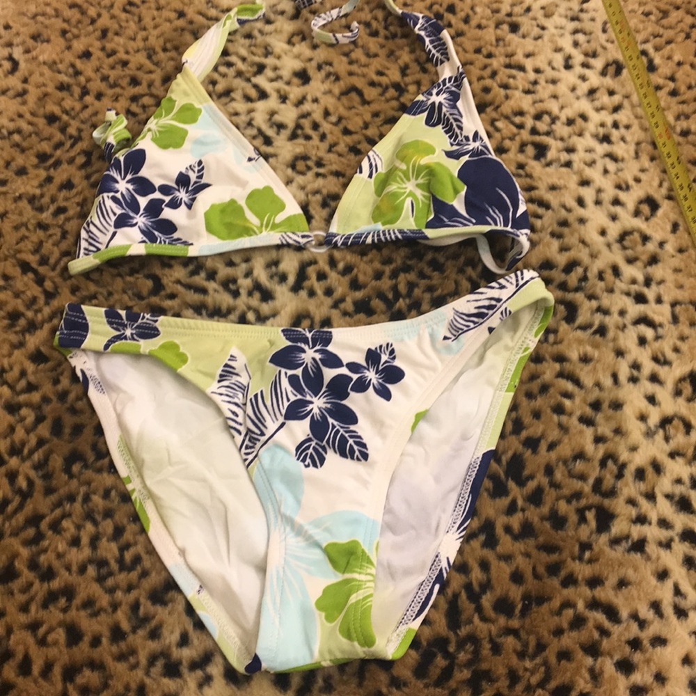 Swimming suits